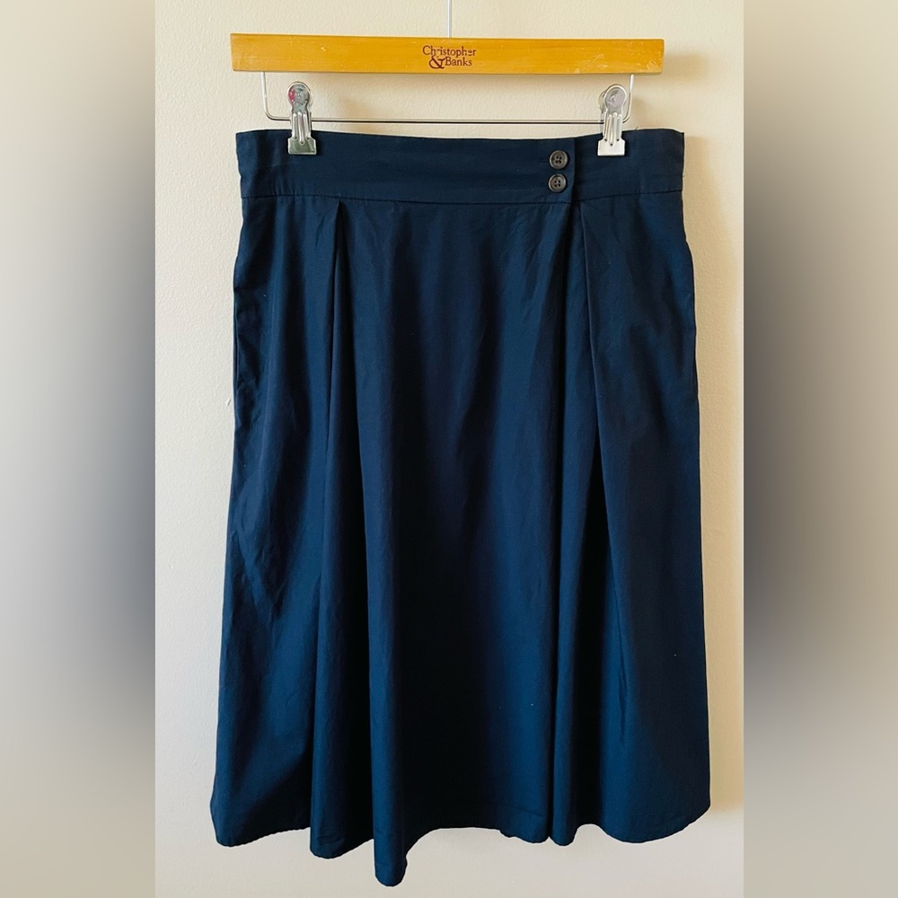 Banana Republic navy A-line skirt